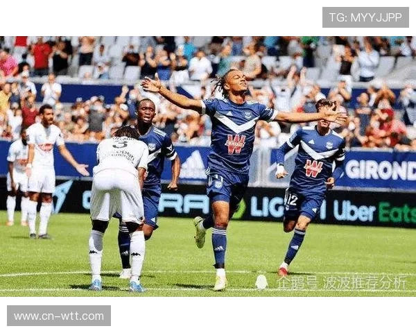 朗斯4-2胜特鲁瓦晋级法国杯八强，西马双响索托卡传射